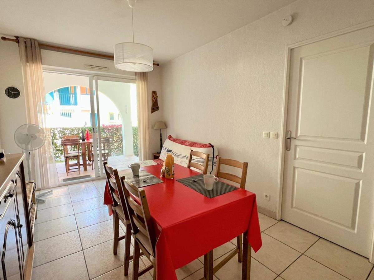 Appartement T1 Bis Avec Jardin Prive Et Piscine, 4 Pers, Cambo-Les-Bains - Fr-1-495-13 Exterior photo
